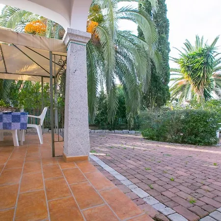 Lejlighed Sleeps 4 Air Con T421651